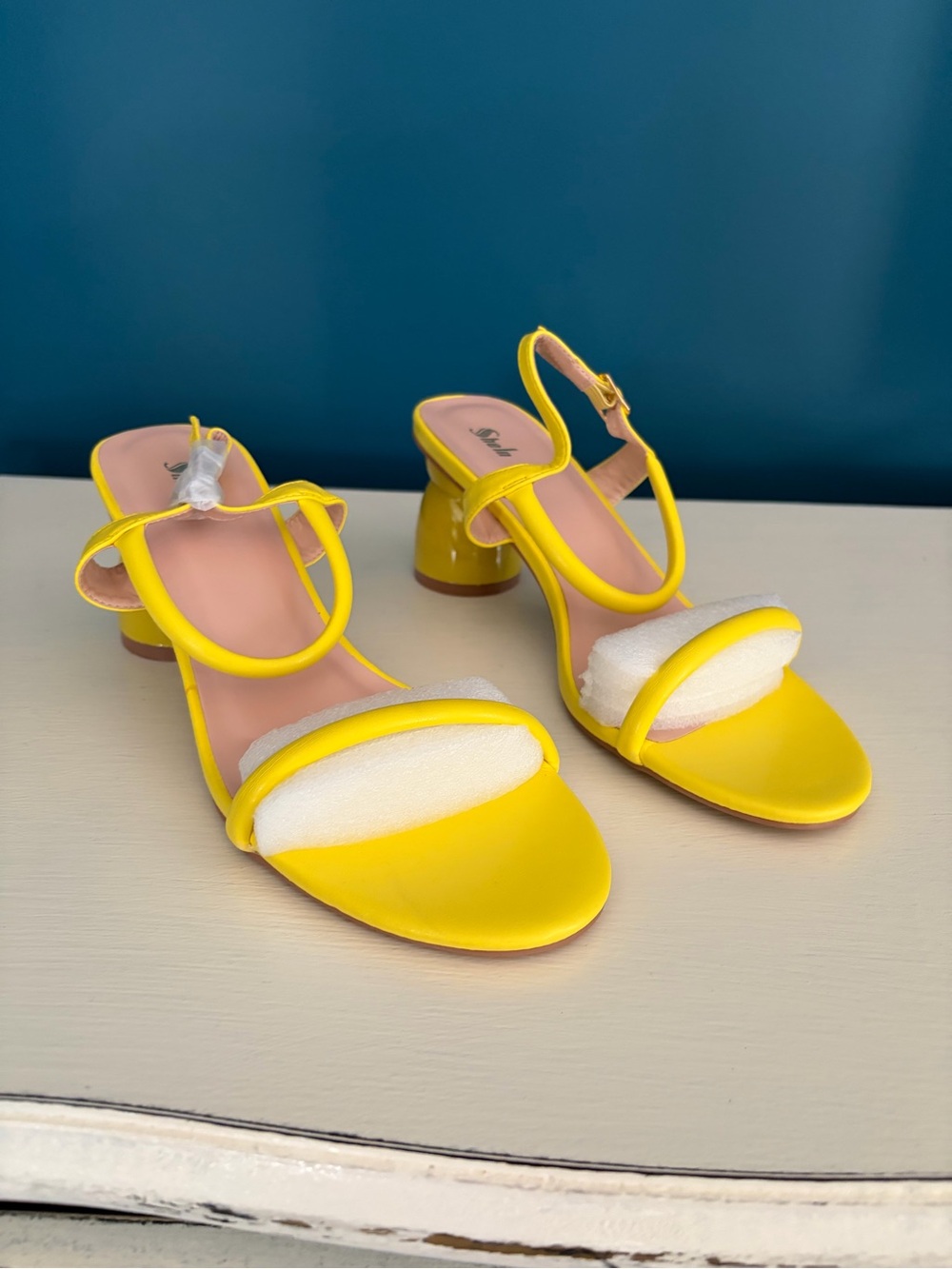 SHEIN Yellow Strappy Block Heel Sandals